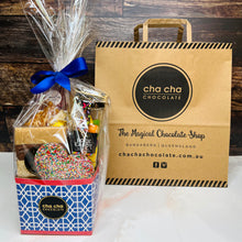 Load image into Gallery viewer, Biscuit Fudge Chocolate Gift Box