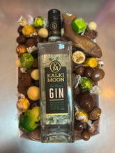 Load image into Gallery viewer, Gin Deluxe Chocolate Share Tray
