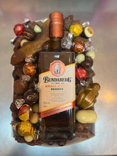 Load image into Gallery viewer, Rum Deluxe Chocolate Share Tray