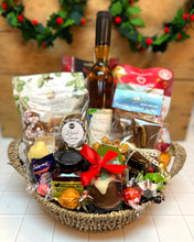 Load image into Gallery viewer, Cha Cha Chocolate | $160 A Bundy Christmas with Vintners Secret Winery White Port
