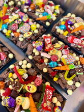 Load image into Gallery viewer, Deluxe Easter Share Tray