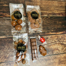 Load image into Gallery viewer, Chocolate Freeze Dried Strawberries Gift Box
