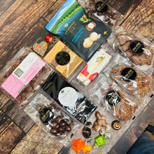 Load image into Gallery viewer, Chocolate &amp; Tea Hamper
