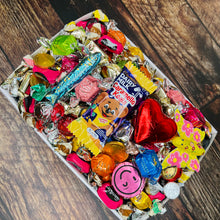 Load image into Gallery viewer, Chocolate Wrapped Share Platter
