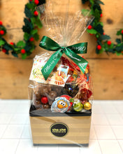 Load image into Gallery viewer, Santa's Shortbread &amp; Fudge Smoko Snacks
